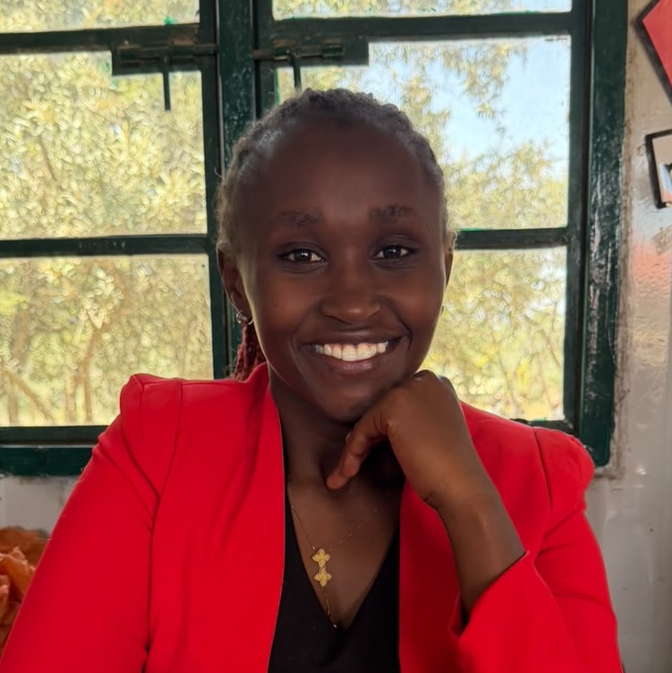 Joan Sintei